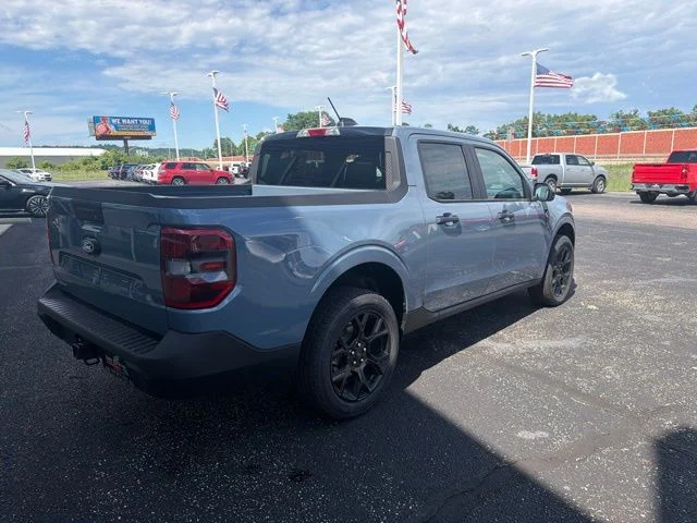 New 2026 Azure Gray Metallic Tri-Coat Ford XLT image 3