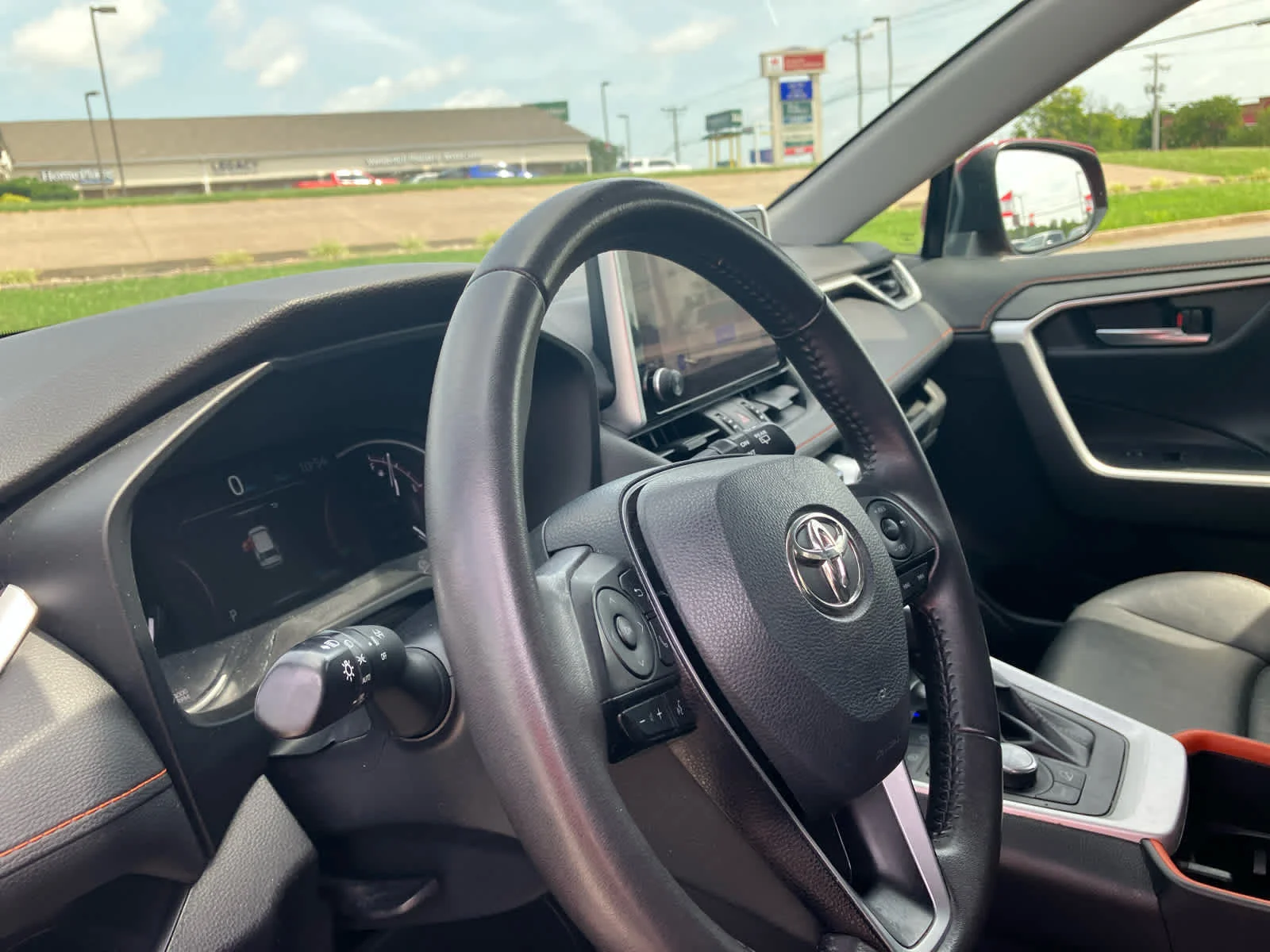 Used 2023 Ruby Flare Pearl Toyota Adventure image 9