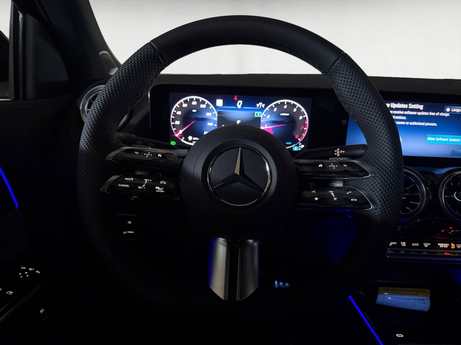 New 2026 Mountain Grey Metallic Mercedes-Benz GLA 250 image 11