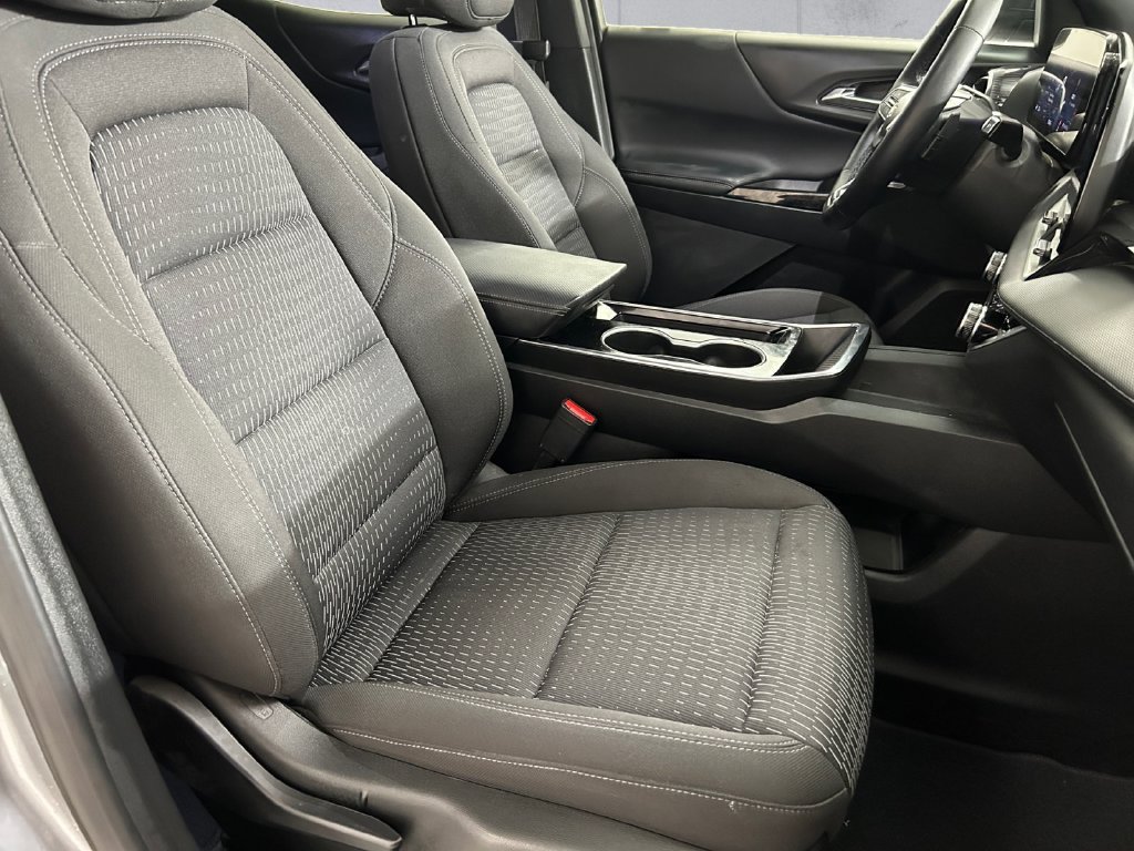 Used 2025 Gray Chevrolet LT image 14