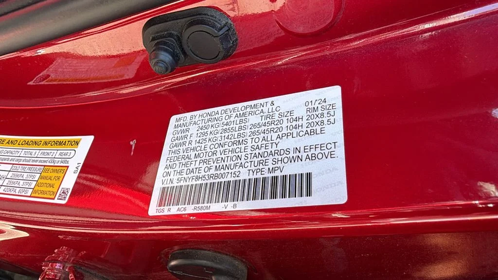 Used 2024 Radiant Red Metallic II Honda EX-L image 30