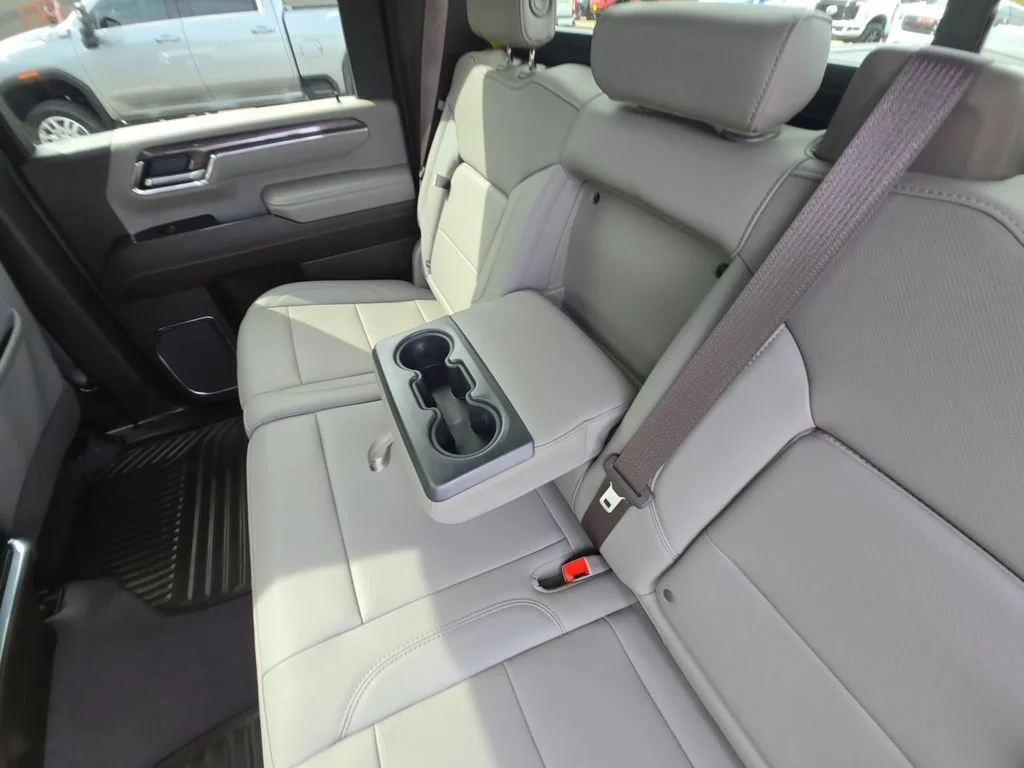 Used 2024 Summit White Chevrolet LTZ DRW image 35