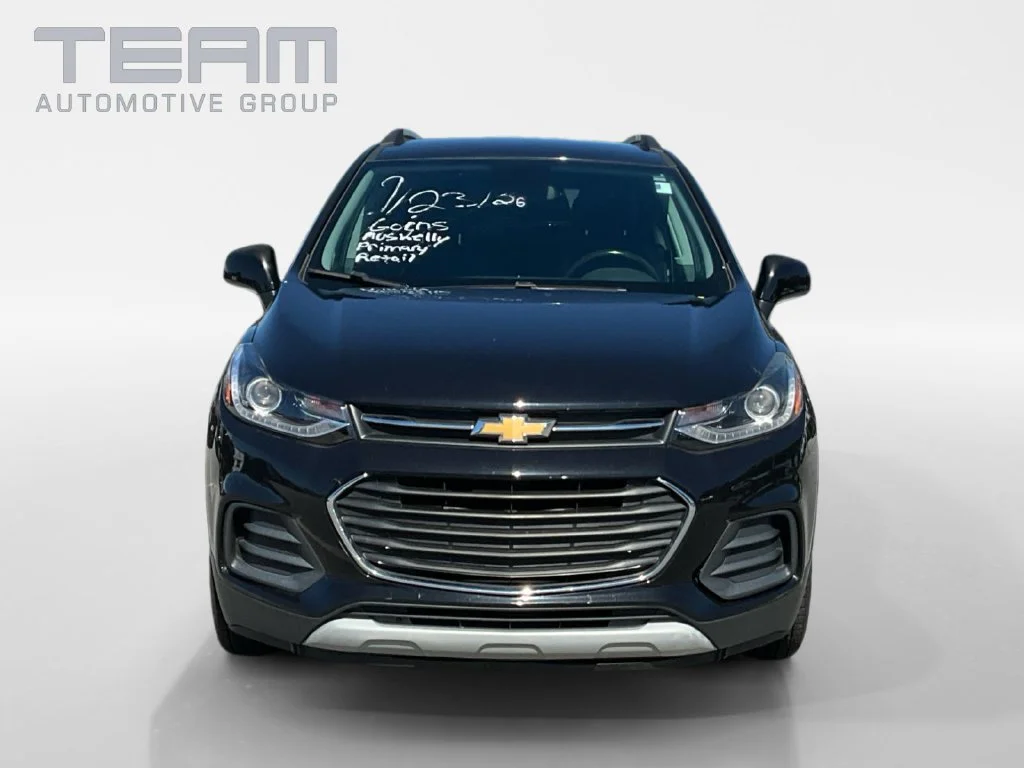 Used 2021 MOSAIC BLACK METALLIC Chevrolet LT image 2