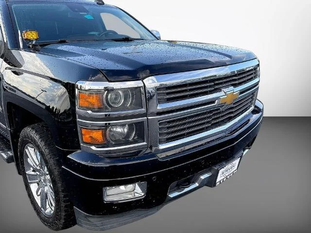 Used 2015 Black Chevrolet  image 38