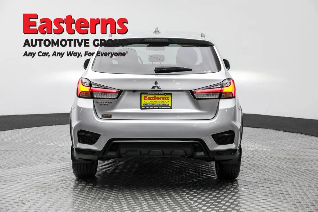 Used 2023 Silver Mitsubishi 2.0 ES image 6