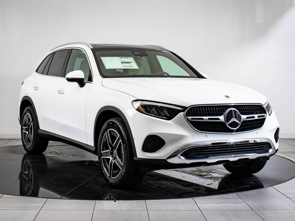 Used 2026 Polar White Mercedes-Benz GLC 300 image 5