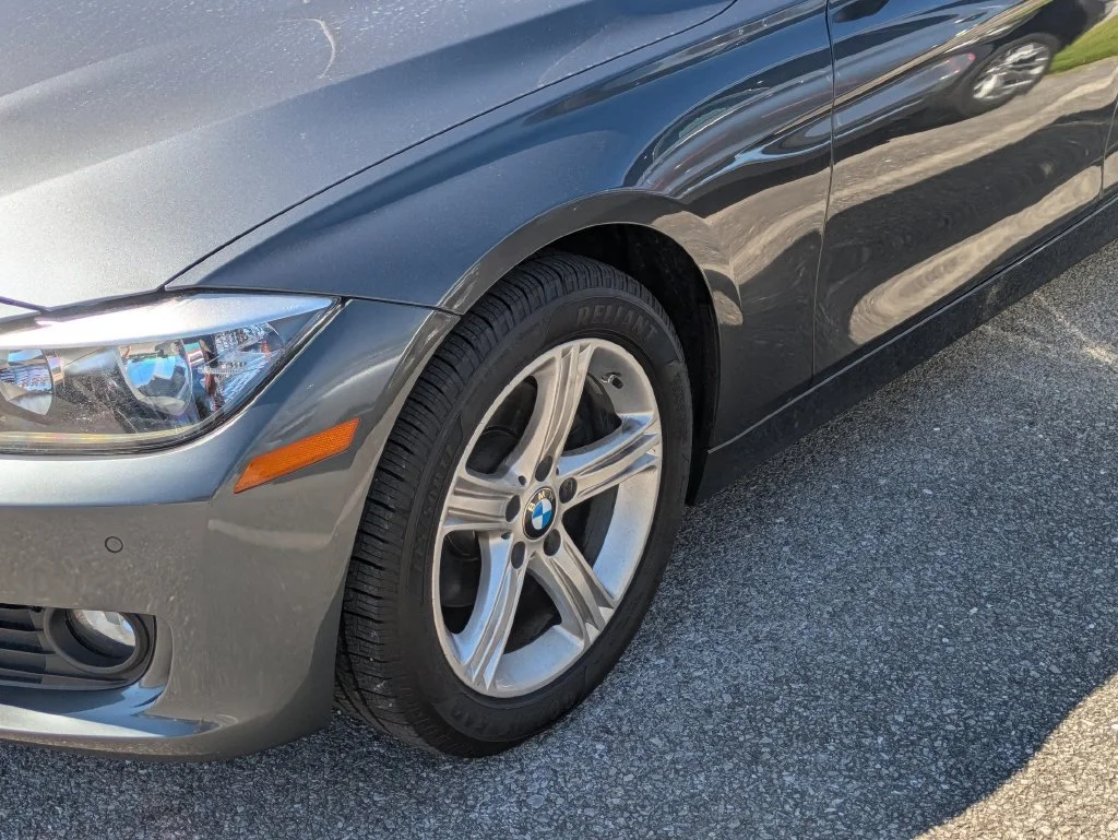 Used 2015 Gray BMW 320i image 6