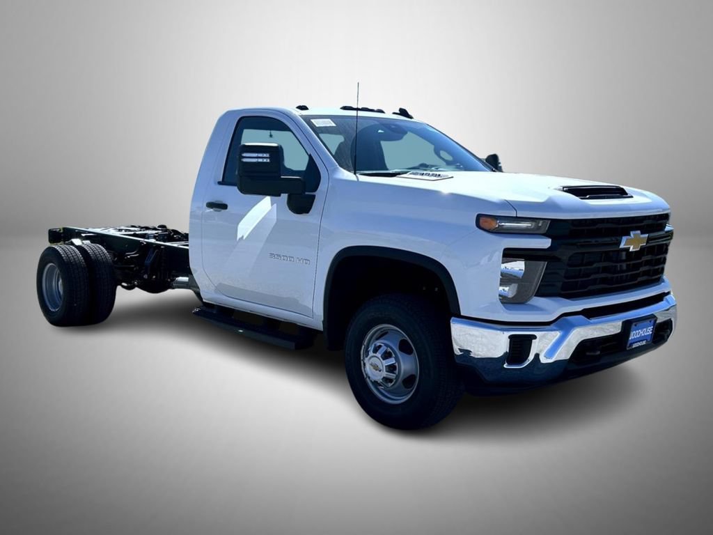 New 2026 Summit White Chevrolet Work Truck image 3