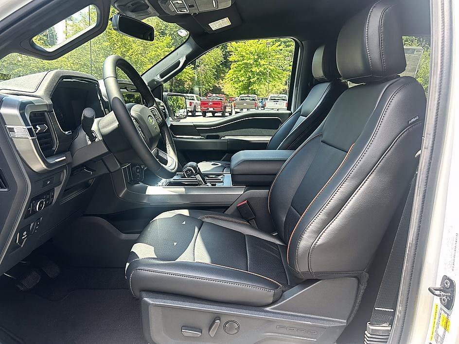 New 2026 Oxford White Ford Lariat® image 11