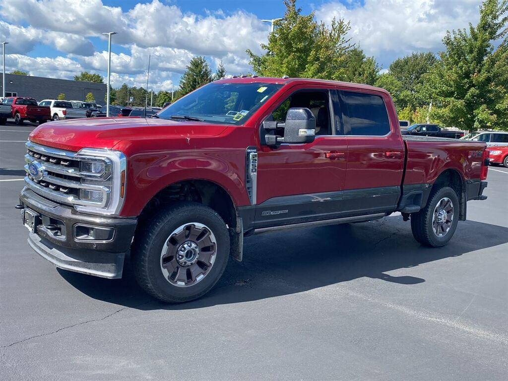 Used 2024 Rapid Red Metallic Tinted Clearcoat Ford King Ranch image 7