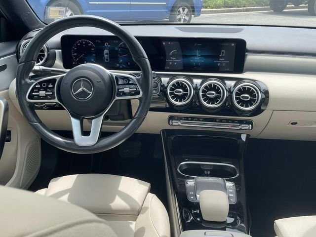 Used 2021 Gray Mercedes-Benz A 220 image 12