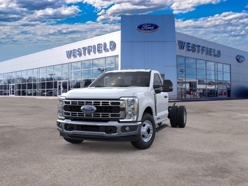2025 Ford F-350 Super Duty Chassis Cab XL - Photo 24