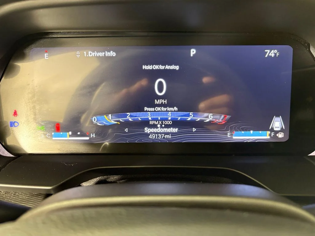 Used 2023 Black Jeep Altitude image 26