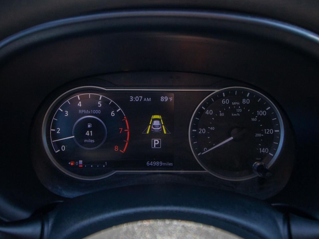 Used 2020 Blue Nissan SV image 28