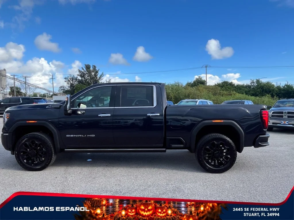 New 2026 Titanium Rush Metallic GMC Denali Ultimate image 4