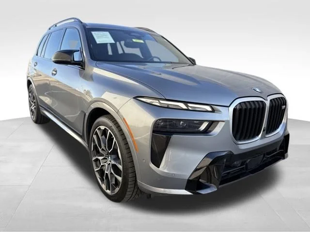 2024 BMW X7 M60i's photo