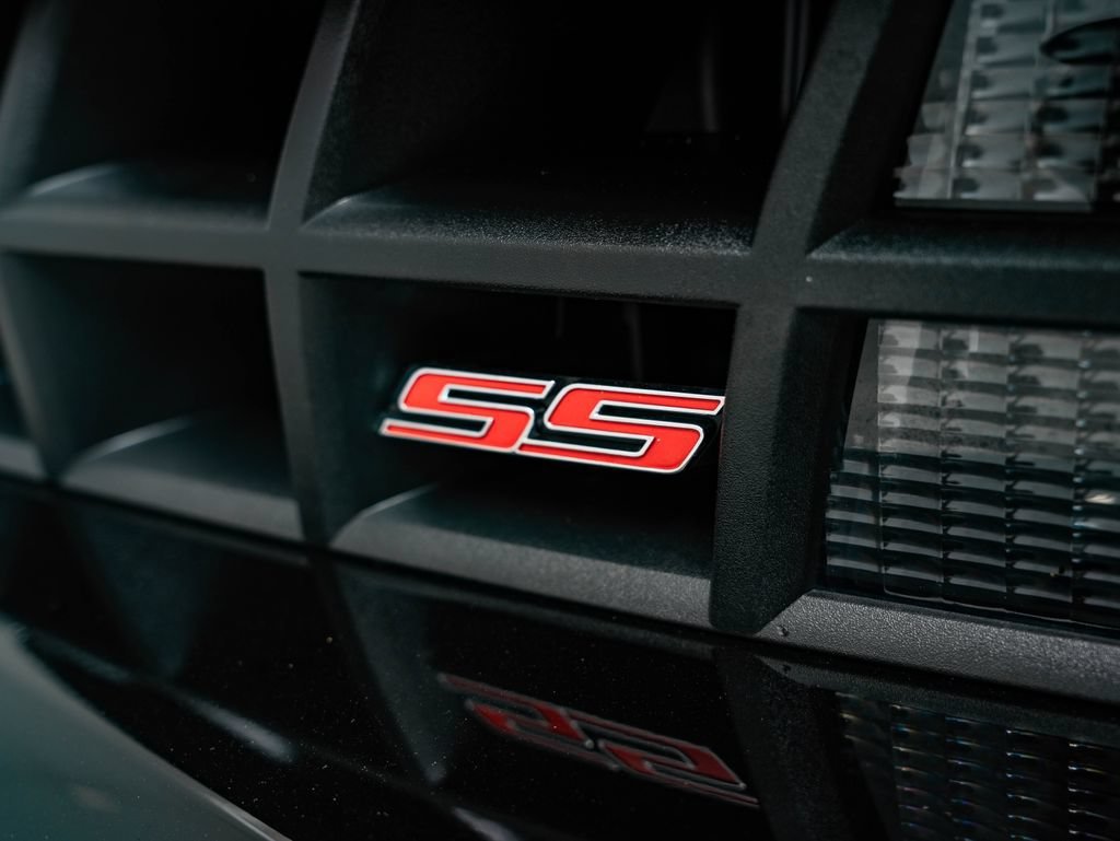 Used 2011 Black Chevrolet SS image 19