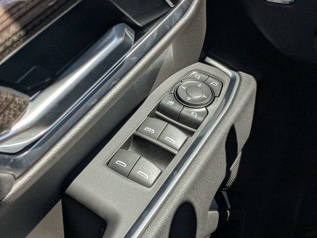 New 2026 Summit White Chevrolet LT image 20