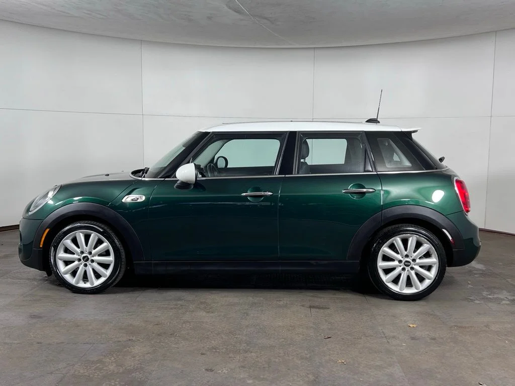 Used 2019 MINI Hardtop 4 Door S with VIN WMWXU3C54K2H87067 for sale in Greenwich, CT