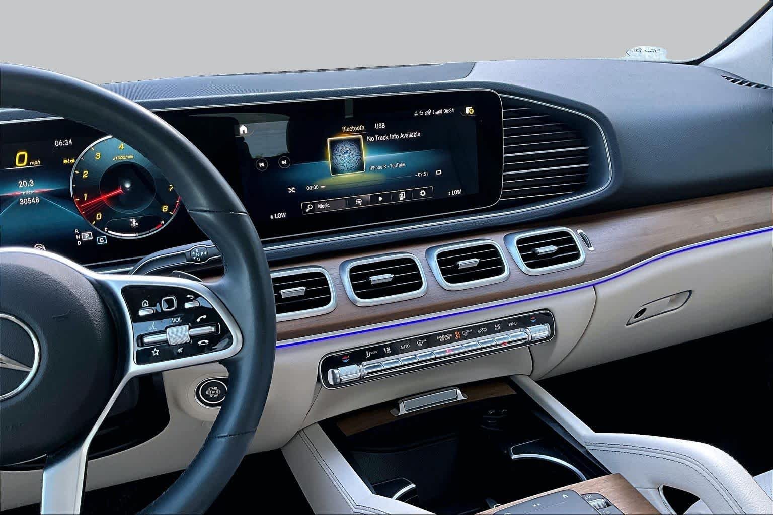 Certified Used 2022 Polar White Mercedes-Benz GLE 350 image 7