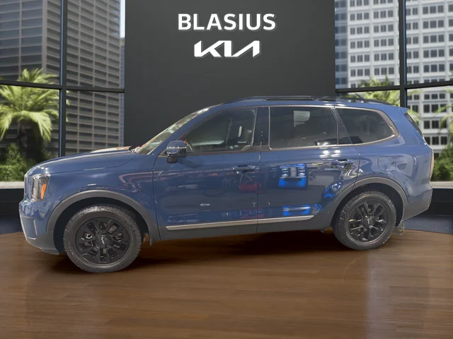 Used 2023 Black Kia SX X-Pro image 2