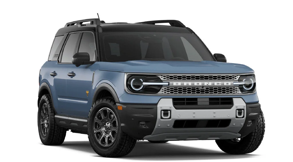 New 2026 Azure Gray Metallic Tri-Coat Ford Badlands® image 4