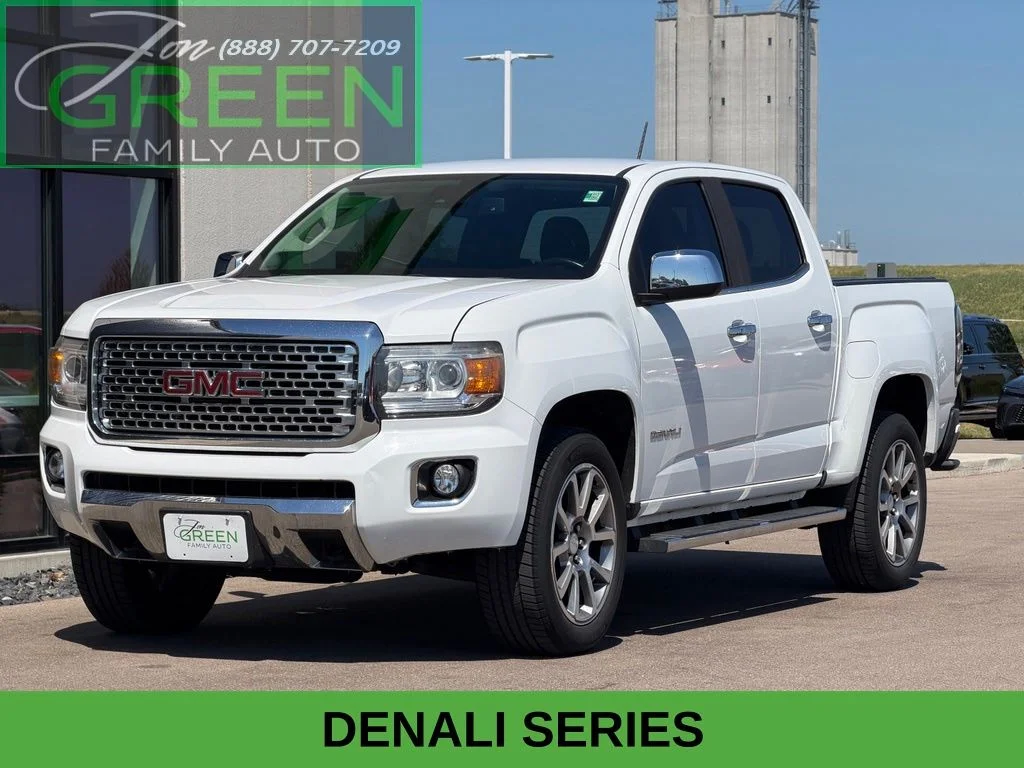 Used 2018 White GMC Denali image 1