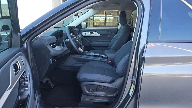 New 2026 Carbonized Gray Metallic Ford Active RWD image 23