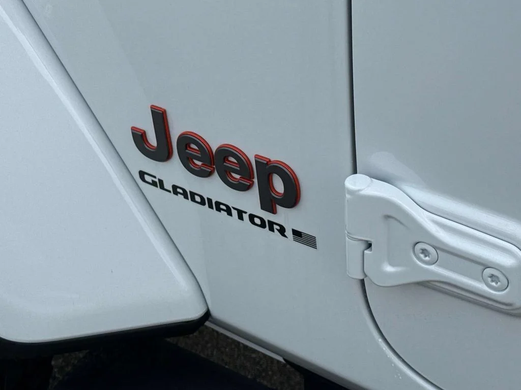 2026 Jeep Gladiator Mojave - Photo 7