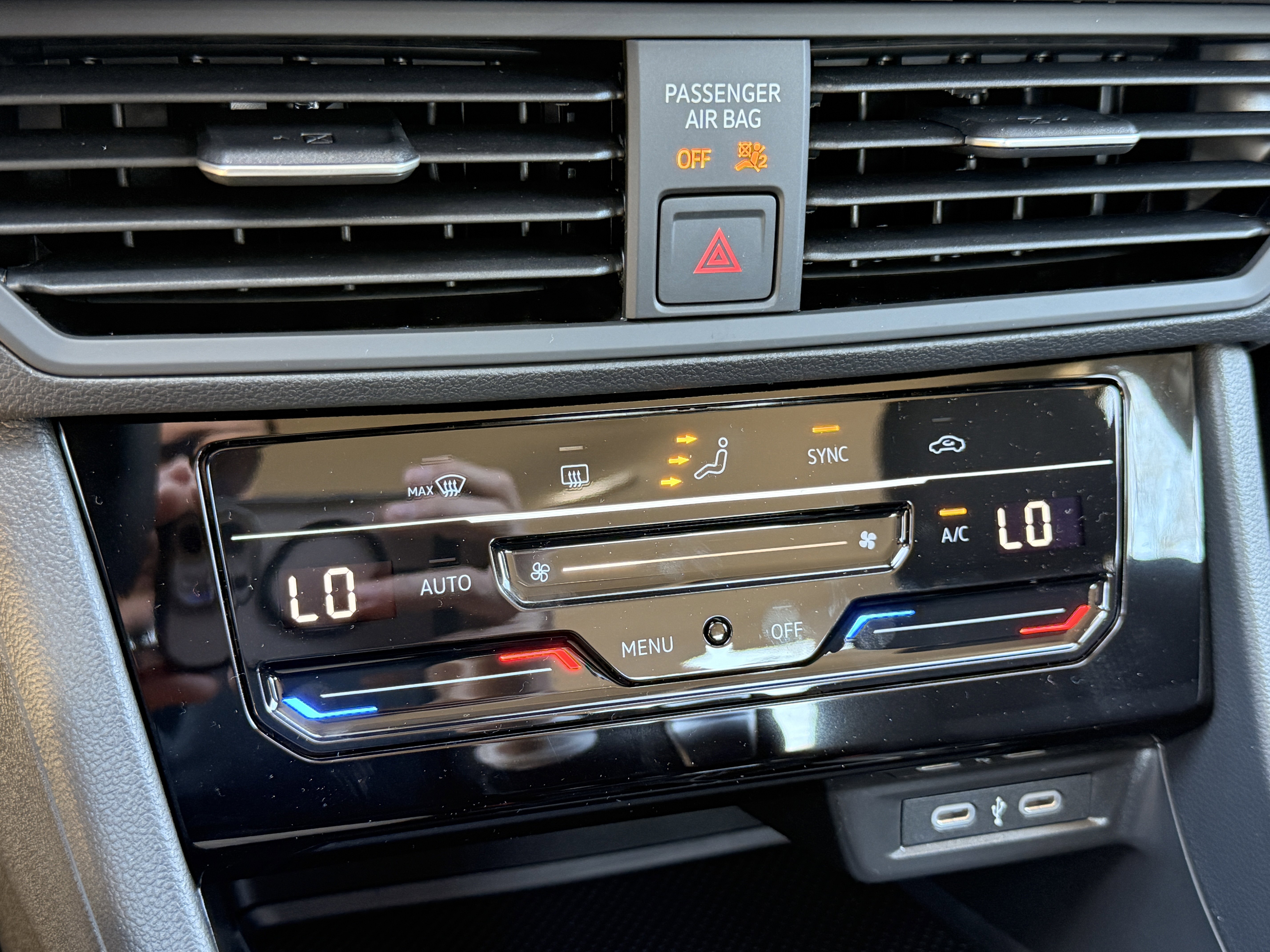 New 2026 Platinum Gray Metallic Volkswagen S image 5
