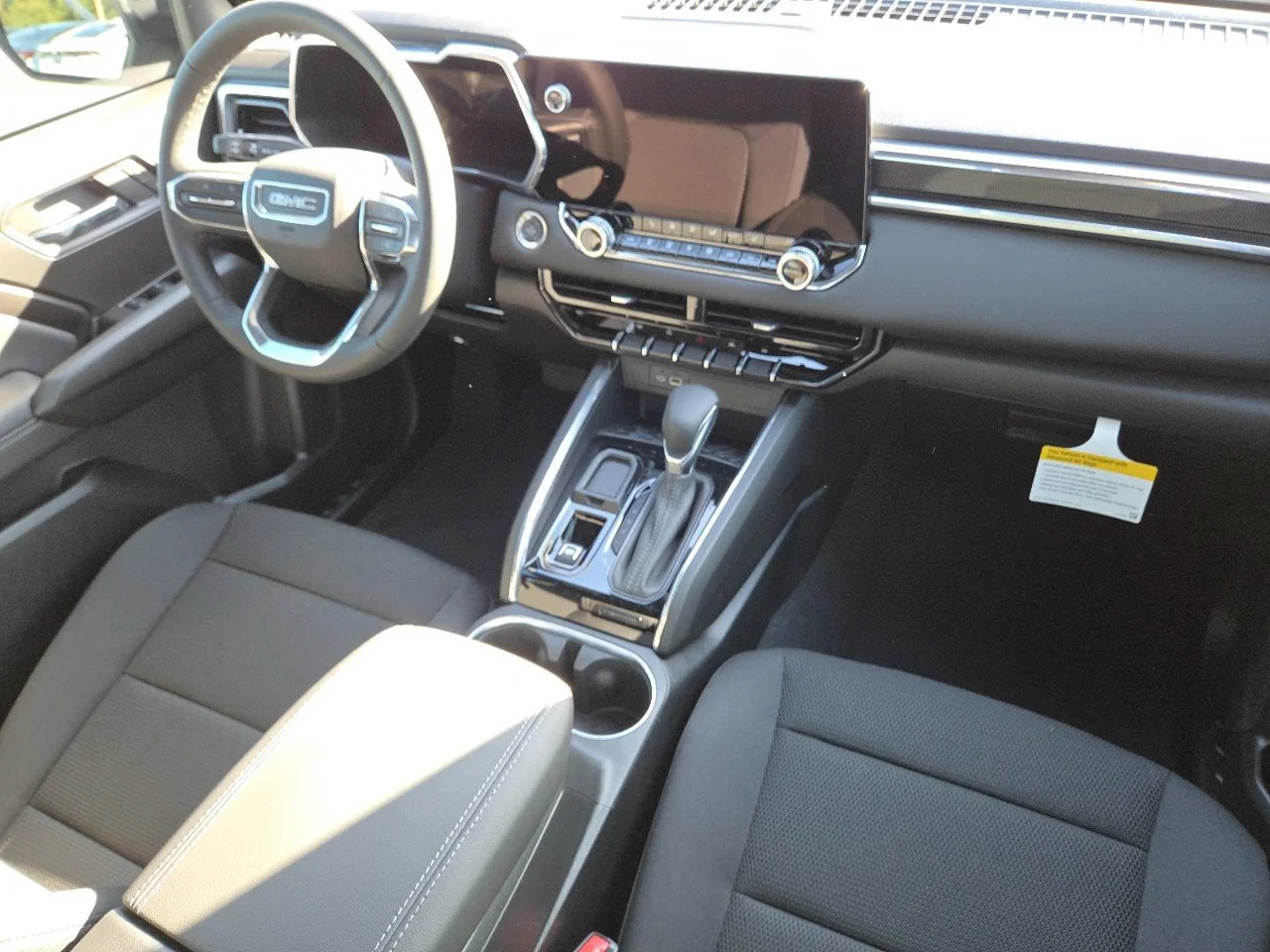 New 2026 Sterling Metallic GMC Elevation image 22