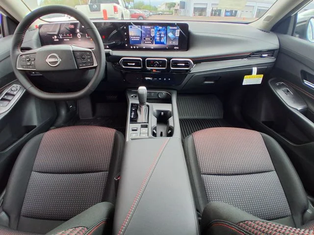 New 2026 Aspen White TriCoat / Super Black Two-tone Nissan SR image 11