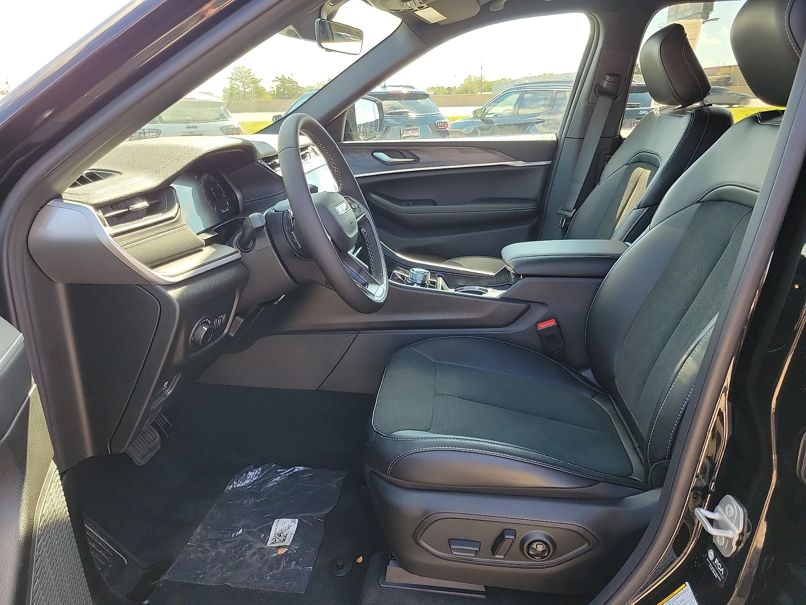 New 2027 High Gloss Black Jeep L LAREDO ALTITUDE 4X4 image 12