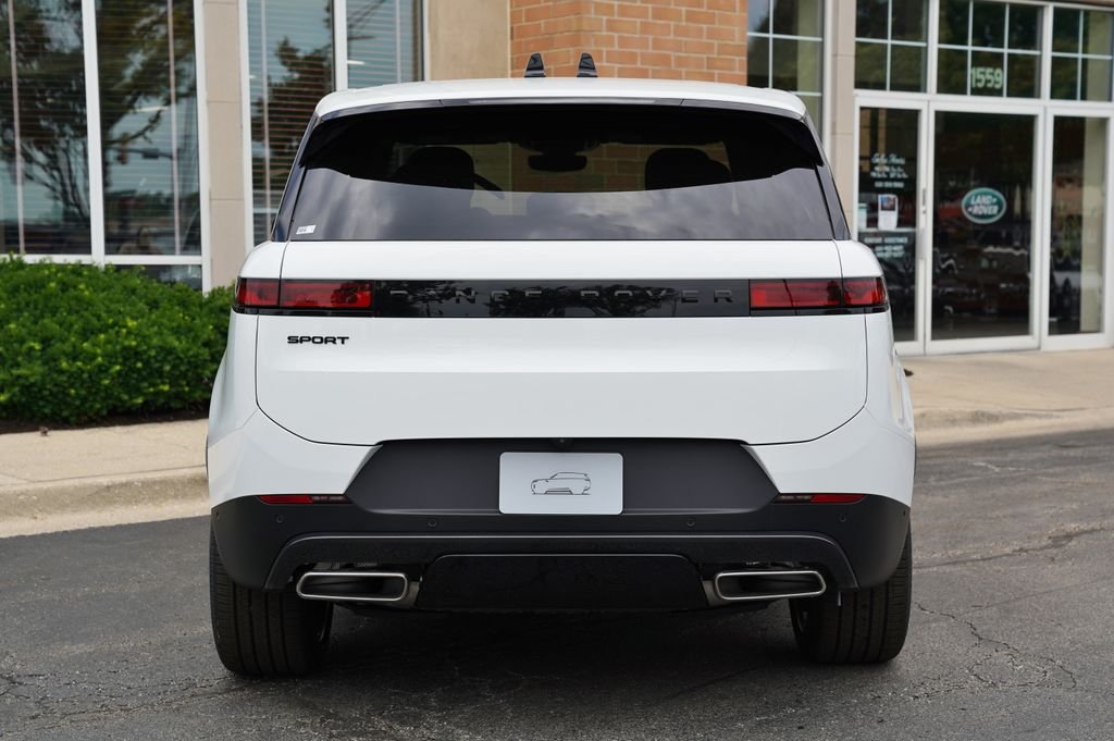 Used 2026 White Land Rover SE image 5