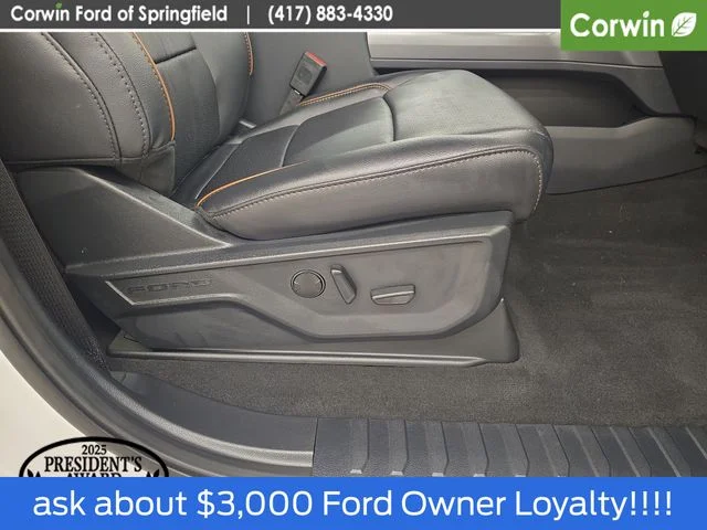 New 2026 Oxford White Ford F-350® Lariat® image 13