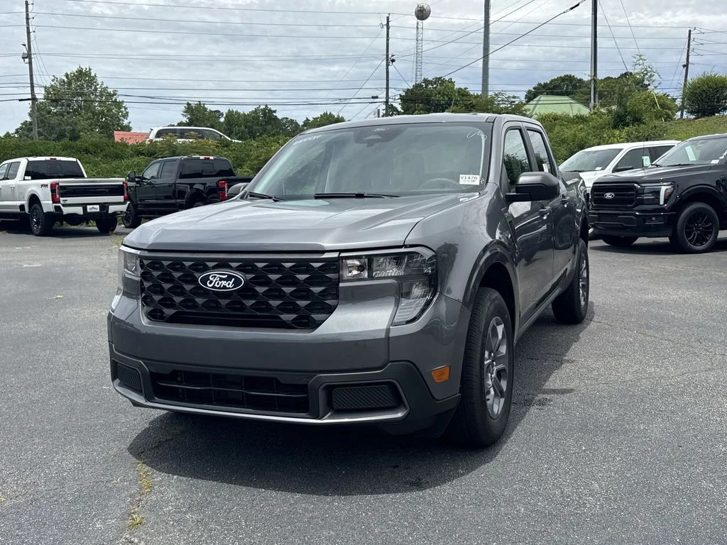 New 2026 Carbonized Gray Metallic Ford XLT image 3