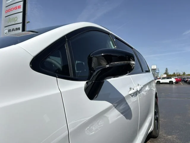 New 2026 Bright White Clearcoat Chrysler Limited image 18