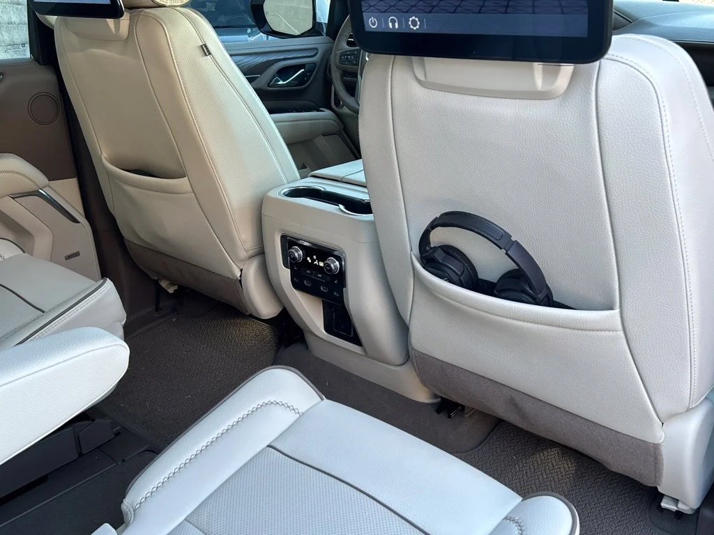 Used 2024 White GMC Denali image 59