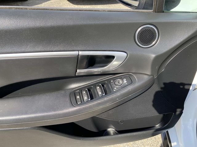 Used 2022 Quartz Hyundai SEL image 32