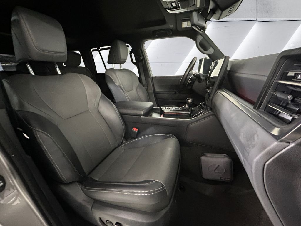 Used 2024 Silver Lexus 550 Luxury+ image 14