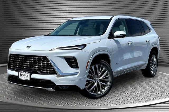 2026 Buick Enclave Avenir's photo