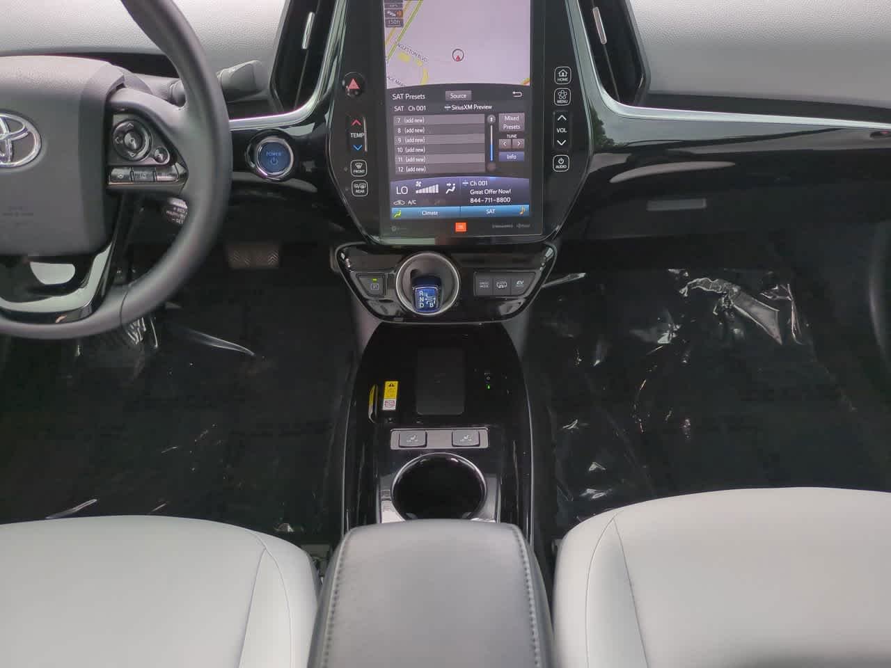 Certified Used 2021 Wind Chill Pearl Toyota Limited image 18