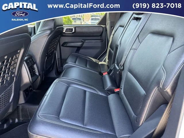 Used 2025 White Ford Badlands image 18