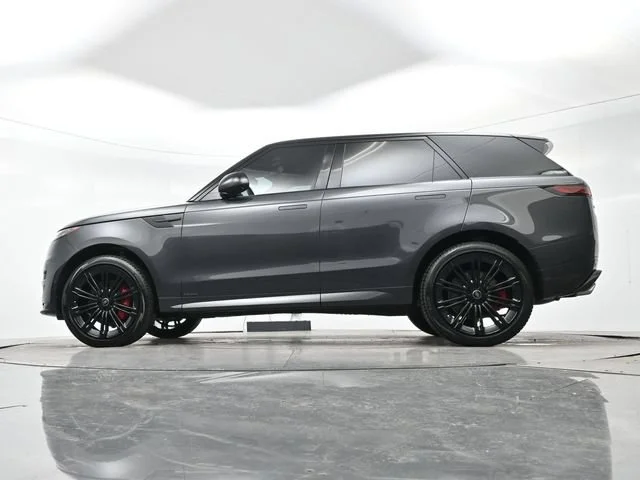 Used 2025 Charente Gray P Land Rover Autobiography image 27