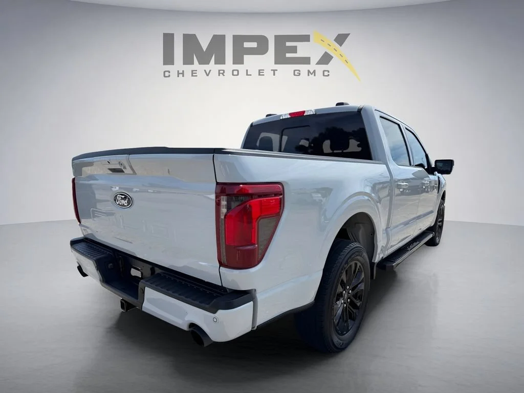 Used 2024 Gray Ford XLT image 5