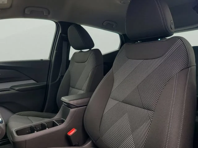 New 2027 Mosaic Black Metallic Chevrolet LT image 18