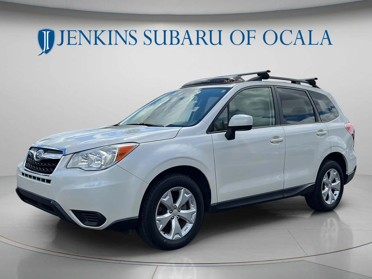 Used 2015 Satin White Pearl Subaru 2.5i Premium image 7
