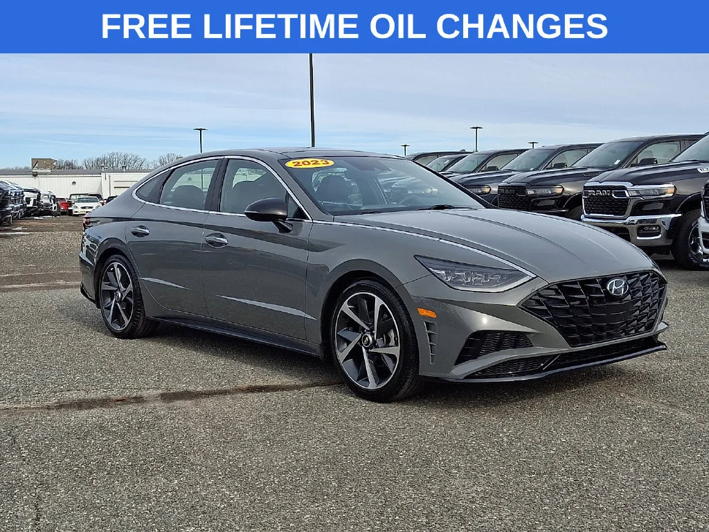 Used 2023 Hampton Gray Hyundai SEL Plus image 1