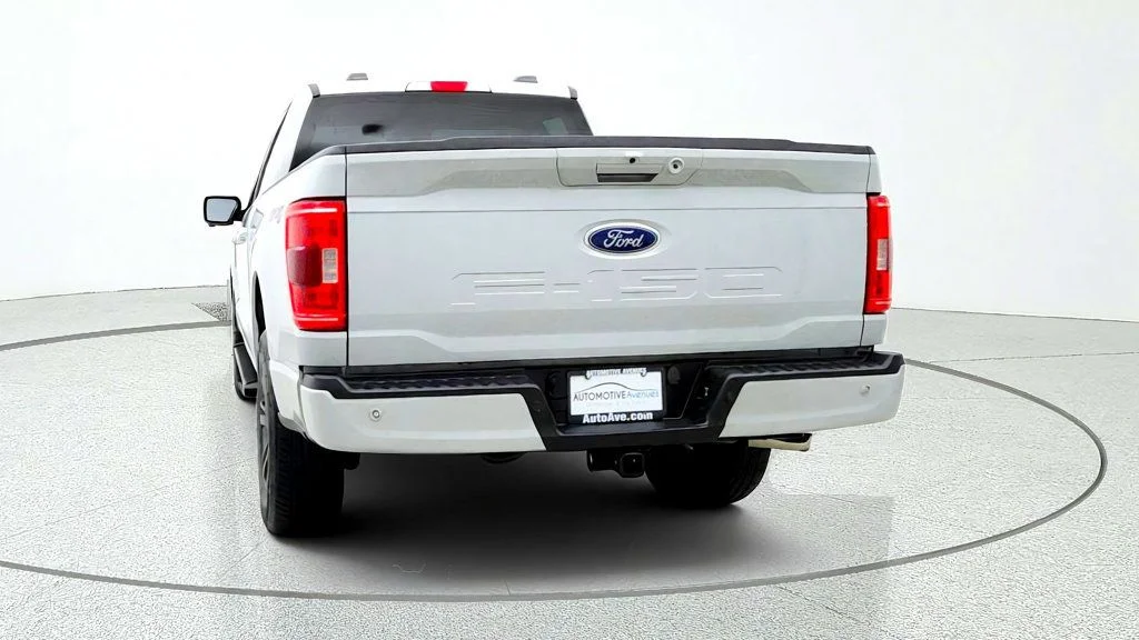 Used 2023 Avalanche Ford XLT 4WD SuperCrew 5.5