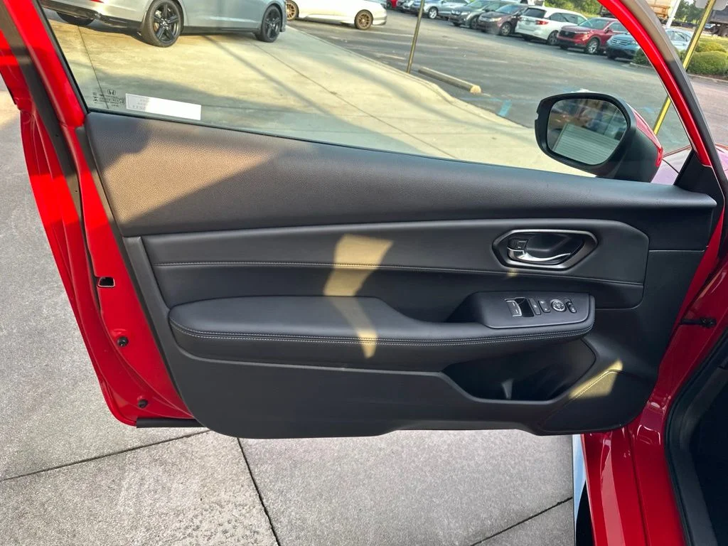 New 2026 Rallye Red Honda  image 12